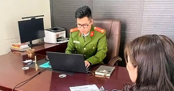 "Khách hàng Hà Nội chỉ rút được 2,5 triệu từ 153 triệu: Hệ thống ngân hàng gặp sự cố khi giao dịch 300 triệu"