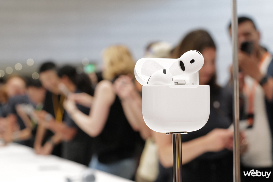 Khám Phá Apple AirPods 4 và AirPods Max: ANC Trên Phiên Bản Thường, Tính Năng Trợ Thính Độc Quyền Cùng Nâng Cấp Nhẹ Ở Bản Pro