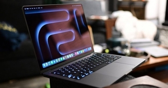 "Khám Phá Chiếc MacBook Mới: Cơn Bão Công Nghệ Sắp Tràn Vào Thị Trường"