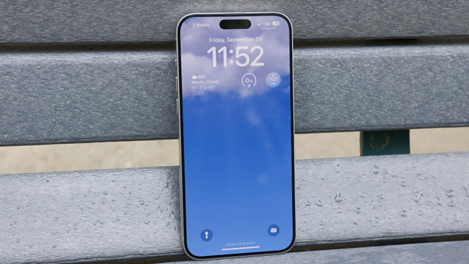 Khám Phá Chiếc Smartphone Giá Rẻ Thiết Kế Sang Trọng Như iPhone 16 Pro Max Với Khả Năng Chụp Ảnh Tuyệt Đỉnh!