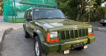 Khám Phá Chiếc SUV Địa Hình Độc Nhất: Jeep Cherokee Gần 25 Năm Tuổi Chỉ Đi Hơn 1.600km - Thú Chơi Của Ông Đặng Lê Nguyên Vũ!