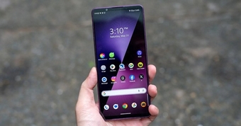 "Khám Phá Chiến Lược Bí Mật Của Sony Với Xperia 1 VII: Người Hâm Mộ Vẫn Băn Khoăn!"