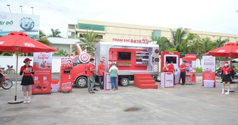 "Khám Phá Chuyến Xe 5G Viettel: Cơ Hội Kết Nối Công Nghệ Tại Mọi Ngóc Ngách Miền Tây"