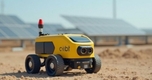 "Khám Phá Công Nghệ Robot: Giải Pháp Tối Ưu Hóa Trang Trại Điện Mặt Trời Nhanh Chóng và Hiệu Quả"
