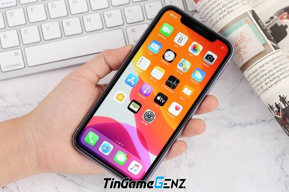 "Khám Phá Đại Lý Giảm Giá Sốc: Vua iPhone Full Box Chỉ Từ 8,2 Triệu Đồng!"