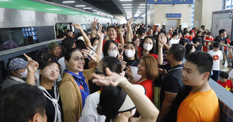 "Khám Phá Dịch Vụ Miễn Phí Mới Tại Hà Nội Từ Ngày 30/8: Đừng Bỏ Lỡ Cơ Hội Vào Dịp Quốc Khánh!"