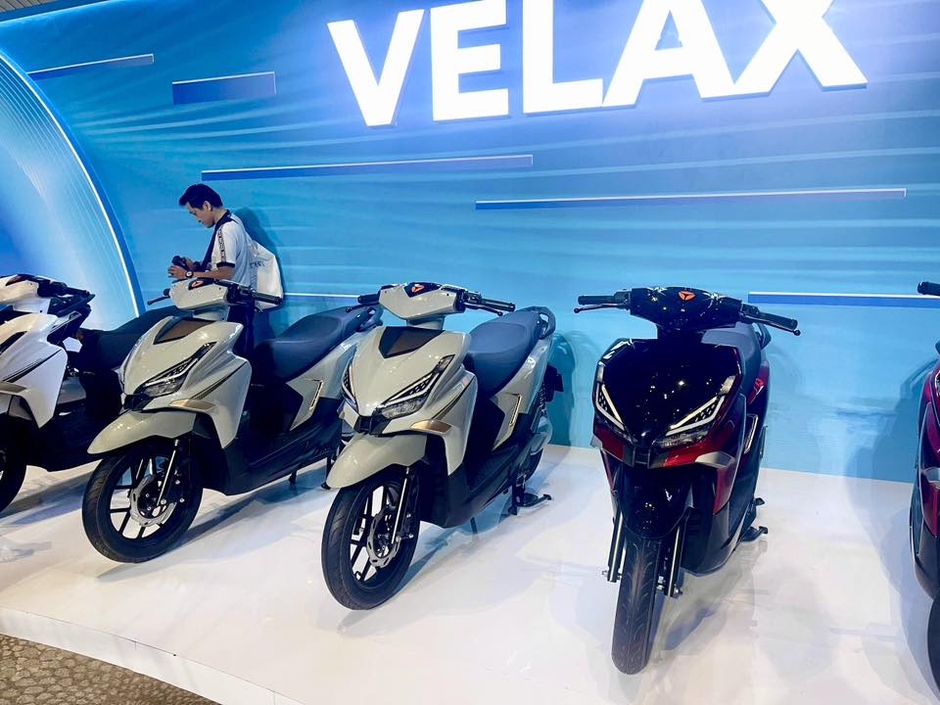 Khám Phá Đối Thủ Đáng Gờm Của Honda Vision Mới Ra Mắt Tại Việt Nam: Thiết Kế Cuốn Hút Với Giá Chưa Tới 30 Triệu Đồng! Khám Phá Đối Thủ Đáng Gờm Của Honda Vision Mới Ra Mắt Tại Việt Nam: Thiết Kế Cuốn Hút Với Giá Chưa Tới 30 Triệu Đồng!