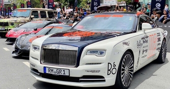 Khám Phá Giá Cả Siêu Xe Rolls-Royce, Koenigsegg, Ferrari Tại Sự Kiện Gumball 3000