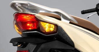 "Khám Phá Giảm Giá Đặc Biệt: Hai Mẫu Xe Tay Ga Honda Tiết Kiệm Xăng, Bền Bỉ Đang Có Giá Hấp Dẫn"