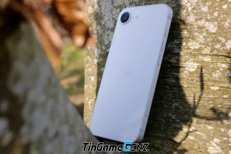 Khám Phá Mọi Thứ Về iPhone: Hướng Dẫn Dành Ch riêng Cho Fan Công Nghệ