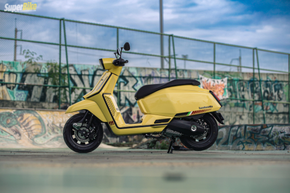 Khám Phá Những Mẫu Xe Tay Ga Đẹp Hơn Cả SH 160i và Vespa Sprint: Sự Lựa Chọn Hoàn Hảo Cho Tín Đồ Xe Máy