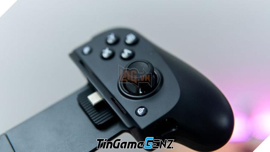 Khám Phá Razer Kishi V3 & Hammerhead V3: Bộ Gear Gaming Hoàn Hảo Nâng Tầm Trải Nghiệm Game Di Động