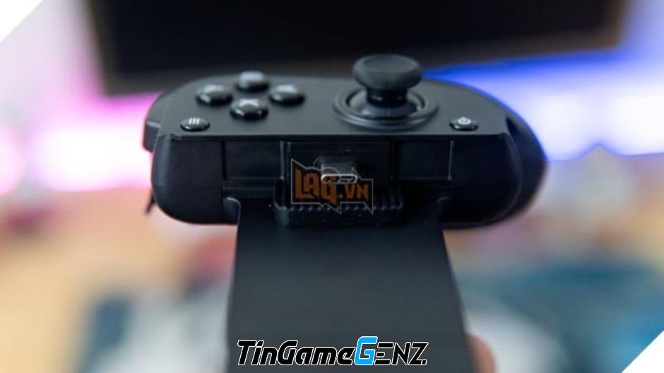 Khám Phá Razer Kishi V3 & Hammerhead V3: Bộ Gear Gaming Hoàn Hảo Nâng Tầm Trải Nghiệm Game Di Động