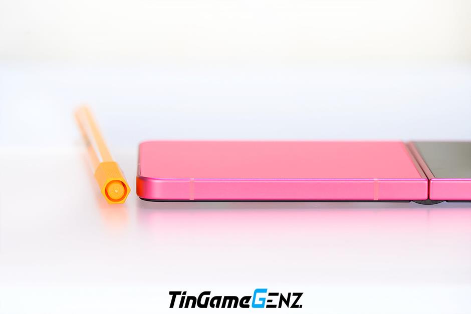 Khám Phá Samsung Z Flip7 và Z Fold7: Điện Thoại Gập Mới Đang Gây Bão Trong Thế Giới Công Nghệ! Khám Phá Samsung Z Flip7 và Z Fold7: Điện Thoại Gập Mới Đang Gây Bão Trong Thế Giới Công Nghệ!