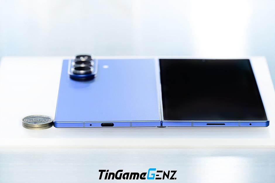 Khám Phá Samsung Z Flip7 và Z Fold7: Điện Thoại Gập Mới Đang Gây Bão Trong Thế Giới Công Nghệ! Khám Phá Samsung Z Flip7 và Z Fold7: Điện Thoại Gập Mới Đang Gây Bão Trong Thế Giới Công Nghệ!