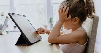Khám Phá Thói Quen Tìm Kiếm Bất Ngờ Của Trẻ Em Trên Internet: Những Điều Chưa Ai Biết! Khám Phá Thói Quen Tìm Kiếm Bất Ngờ Của Trẻ Em Trên Internet: Những Điều Chưa Ai Biết!