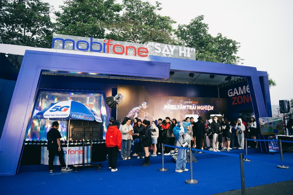 Khám Phá Trải Nghiệm Đỉnh Cao: MobiFone Gây Sốt Tại Concert 