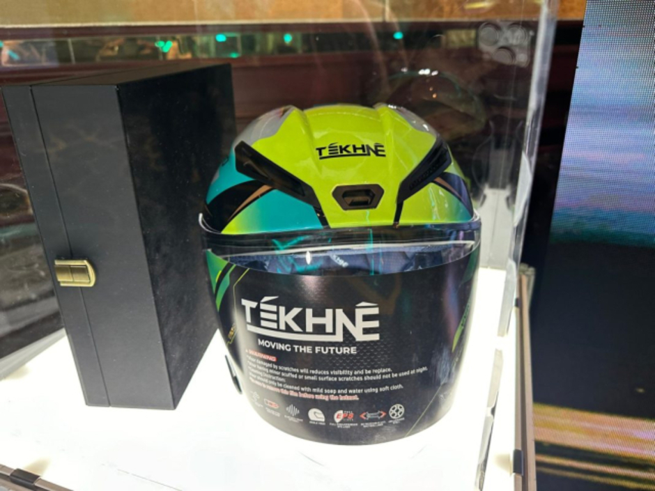 Khám Phá Yamaha Exciter Phiên Bản Giới Hạn: Chỉ Có 2 Chiếc Tại Việt Nam và Những Điểm Nổi Bật Của Nó Khám Phá Yamaha Exciter Phiên Bản Giới Hạn: Chỉ Có 2 Chiếc Tại Việt Nam và Những Điểm Nổi Bật Của Nó