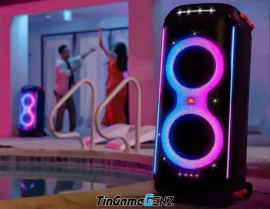 Loa karaoke di động giảm giá mạnh dịp Tết Giáp Thìn 2024