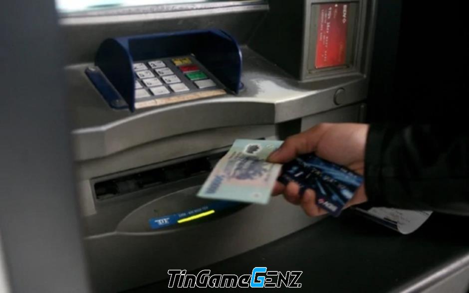 Máy ATM 