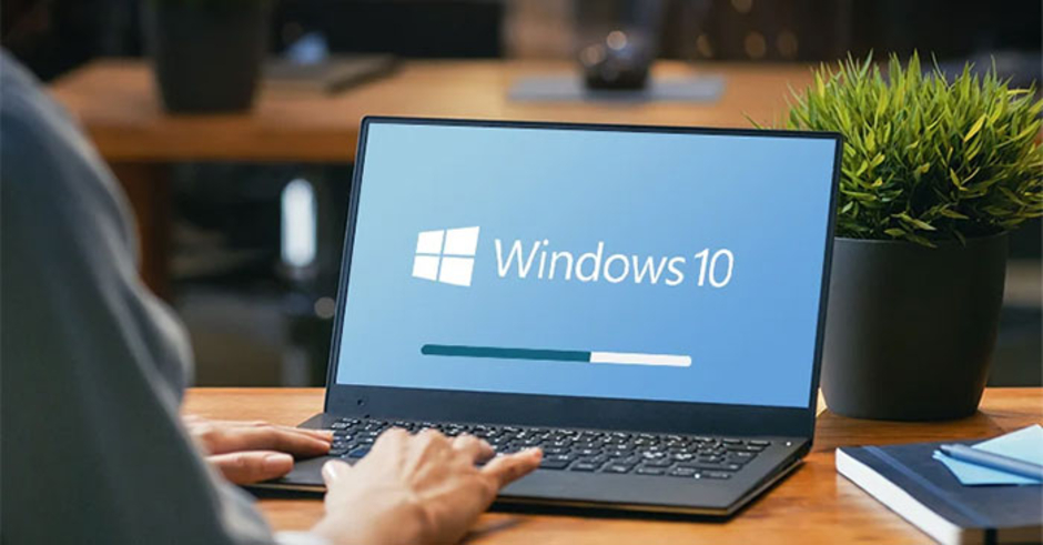 Microsoft ngừng hỗ trợ Windows 10: Máy tính trên toàn thế giới đứng trước lỗ hổng bảo mật nguy hiểm.