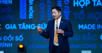 Multilingual Vietnamese customers will generate $1 billion in revenue for the Vietnamese tech giant by 2023.