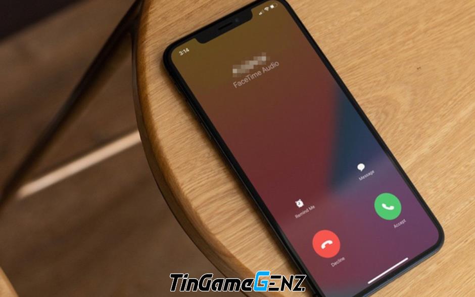 Người đàn ông "bay ngay" 375 triệu sau cuộc gọi FaceTime