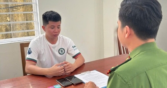 "Người phụ nữ mất hơn 2,2 tỷ đồng sau khi nhận 2 số tài khoản và liên lạc từ kẻ lừa đảo"