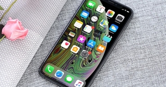 "Nguyên Nhân Tại Sao Bạn Nên Tránh Xa Chiếc iPhone Đã Từng Hot Này"