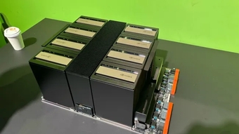 "Nvidia Được phép Bán Chip AI Blackwell ‘Giảm Cấu Hình’ Sang Trung Quốc Dưới Thời Trump"