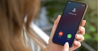 "One UI 8 Ra Mắt Tính Năng Phát Hiện Giọng Nói: Người Dùng Gặp Khó Khăn Với Công Nghệ Mới"