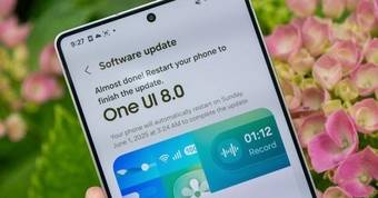 "One UI 8: Tính Năng Cảnh Báo Ứng Dụng Rình Mò Đang "Âm Thầm" Theo Dõi Điện Thoại Của Bạn"