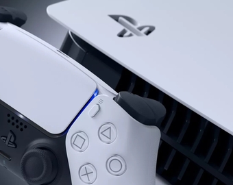 "PS5 chạm mốc 77,8 triệu máy tiêu thụ: Sát nút PS4 sau hành trình gian nan"