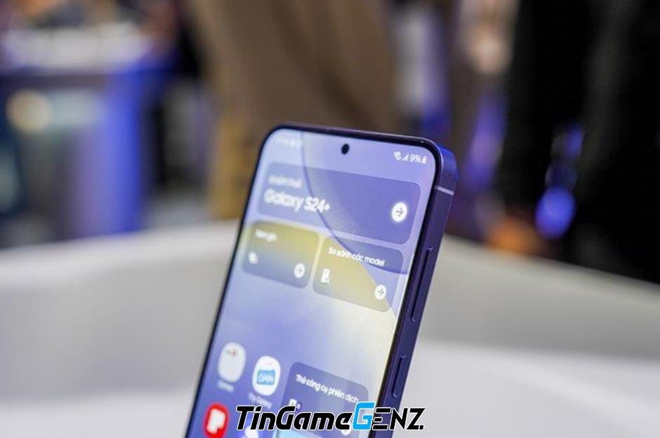 Samsung cập nhật tháng 3 cho hàng triệu người dùng Galaxy