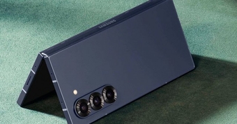 "Samsung Gây Chấn Động Với Teaser Bí Ẩn Về Camera AI Trên Galaxy Z Fold 7"