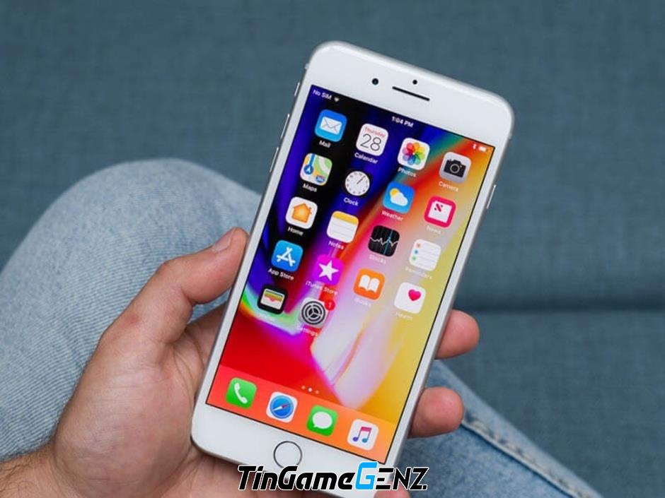 So sánh iPhone 11 và iPhone 8 Plus: Chọn mua điện thoại nào dưới 6 triệu đồng?