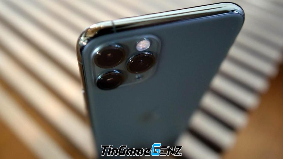 So sánh iPhone X và iPhone 11 Pro: Nên chọn máy nào trong tầm giá 7 triệu đồng?