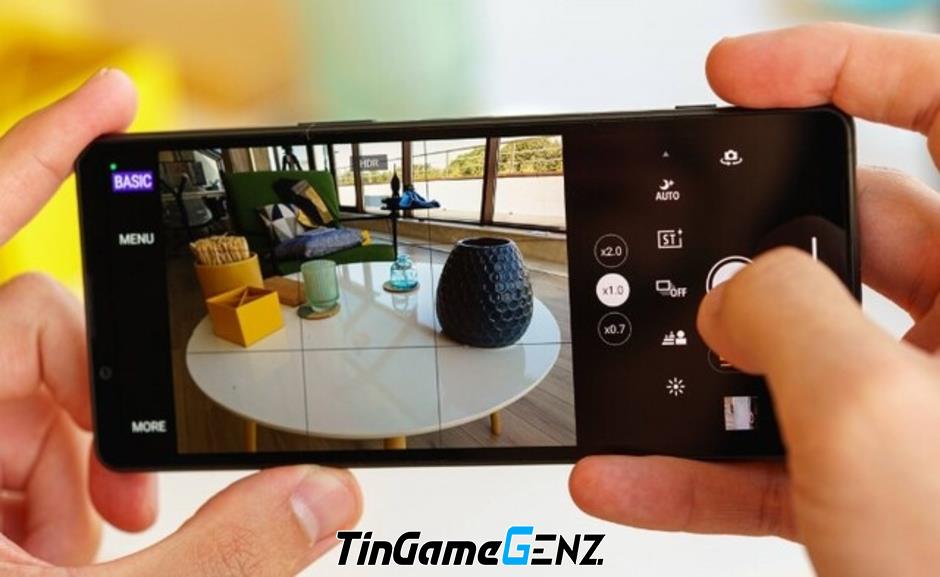 Sony Xperia 5 V: Kết hợp máy ảnh Alpha và thiết kế nhỏ gọn trong một chiếc điện thoại di động.