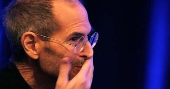 Steve Jobs: Apple mất vị thế cho Microsoft sau 10 năm, chỉ còn cái tên và 170 tỷ USD.