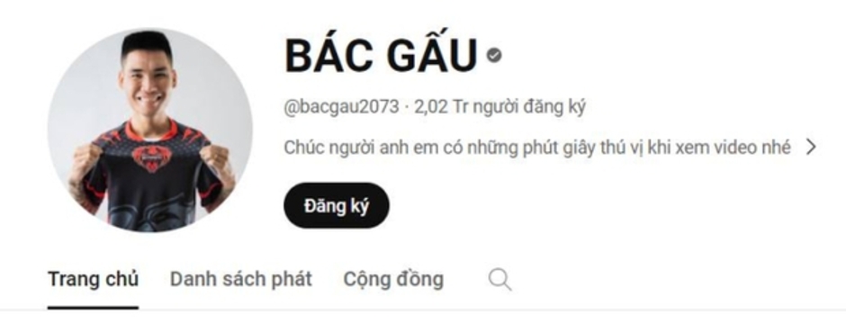 Streamer Free Fire cảnh báo kênh YouTube 2 triệu subs 