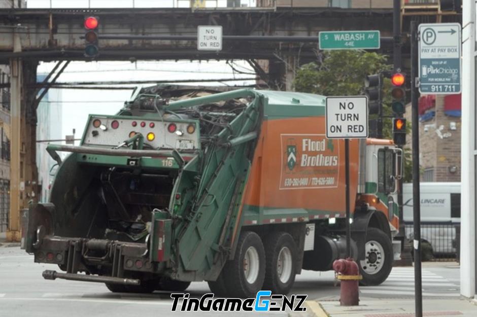 Tại sao các thành phố Mỹ xem xét cấm rẽ phải khi đèn đỏ?