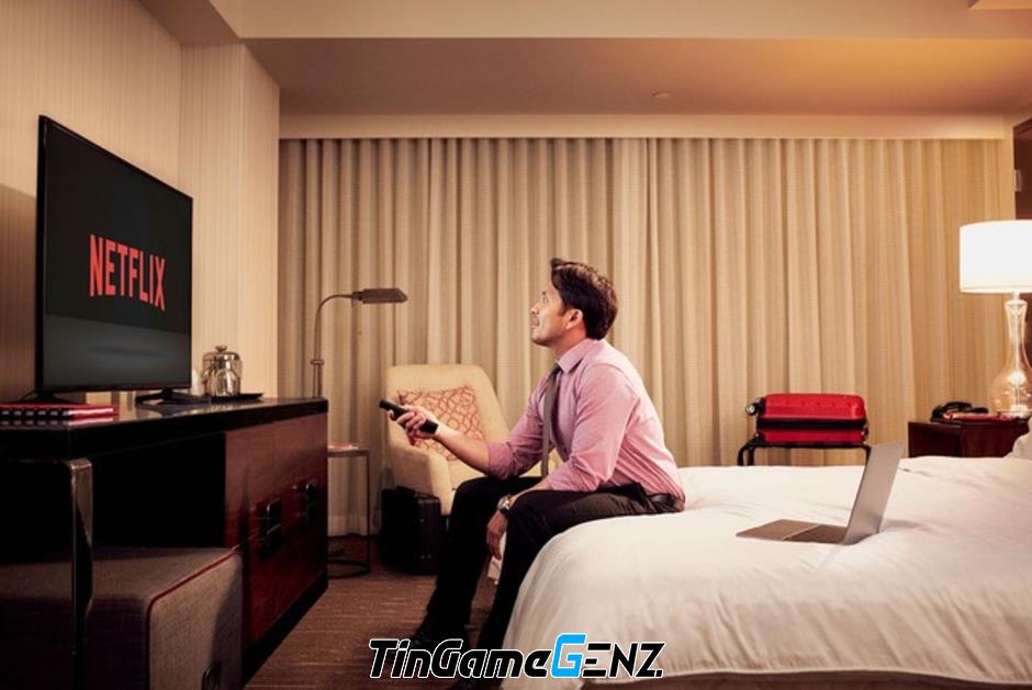 Tại sao TV trong khách sạn thường 