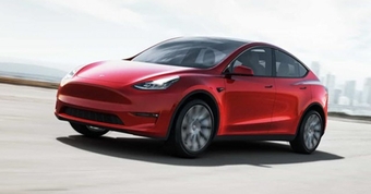 Tesla thu hồi hàng trăm nghìn xe điện do sự cố phần mềm.