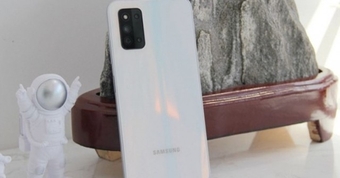 "Thời Điểm Ngừng Sử Dụng: 3 Mẫu Thiết Bị Galaxy Bạn Cần Thanh Lý Ngay!"