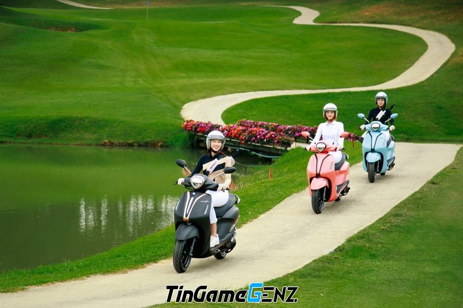 Thùy Tiên giải thích lý do golfer nữ chuyển sang sử dụng xe máy trên sân golf