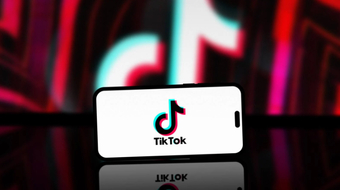 TikTok Ra Mắt Tính Năng Trò Chuyện Nhóm Cho Tối Đa 32 Thành Viên