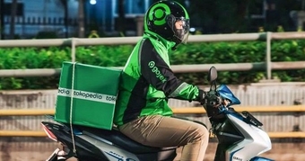 "Tin Nóng: Grab Đặt Mục Tiêu Mua Lại Gojek Trong Năm Này!"