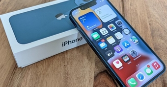 "Top iPhone Đáng Mua Nhất: Sự Cân Bằng Hoàn Hảo Giữa Giá Cả và Hiệu Năng"