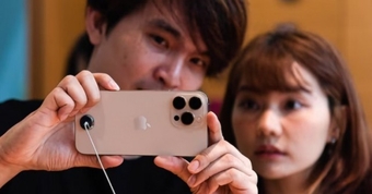 "Top iPhone Giảm Giá Sốc Trước Tết Ất Tỵ: Cơ Hội Không Thể Bỏ Lỡ!"