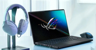 Top laptop chơi game tốt nhất tháng 10 theo chuyên gia.